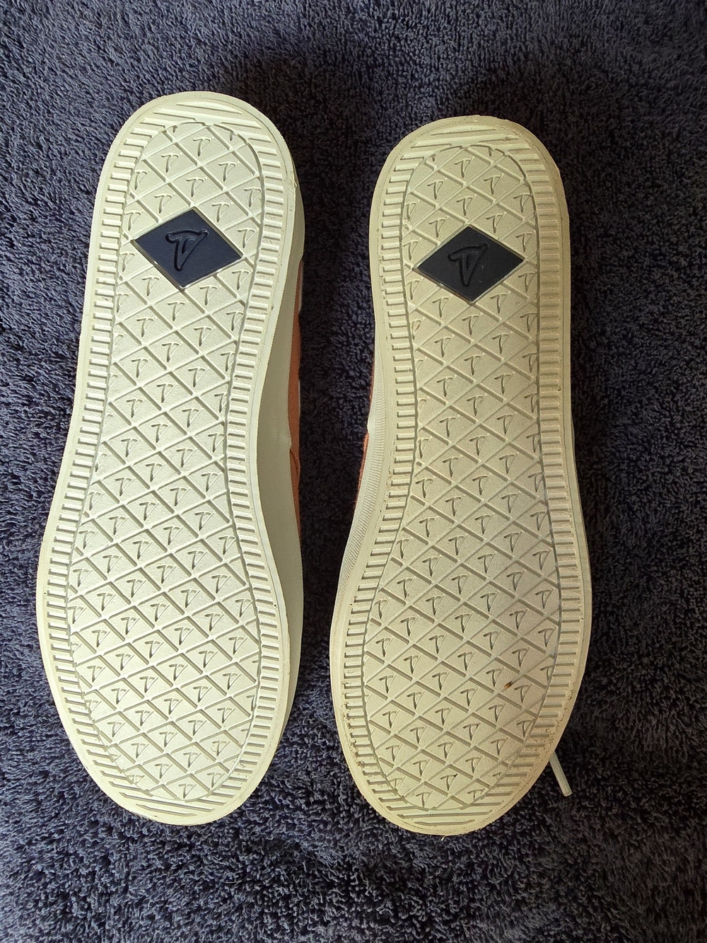 Sperry Women's Canvas Boat Shoes in Coral - Picture 3 of 6